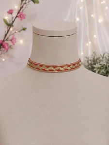 چوکر قرمز طلایی
